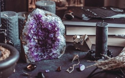 Pas de fausses pierres chez Divinaroma !! - Divinaroma